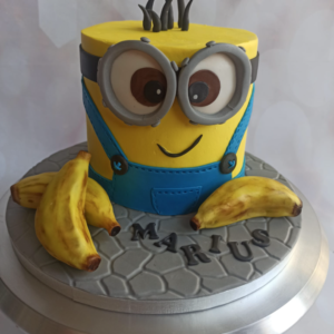 cake design minion
